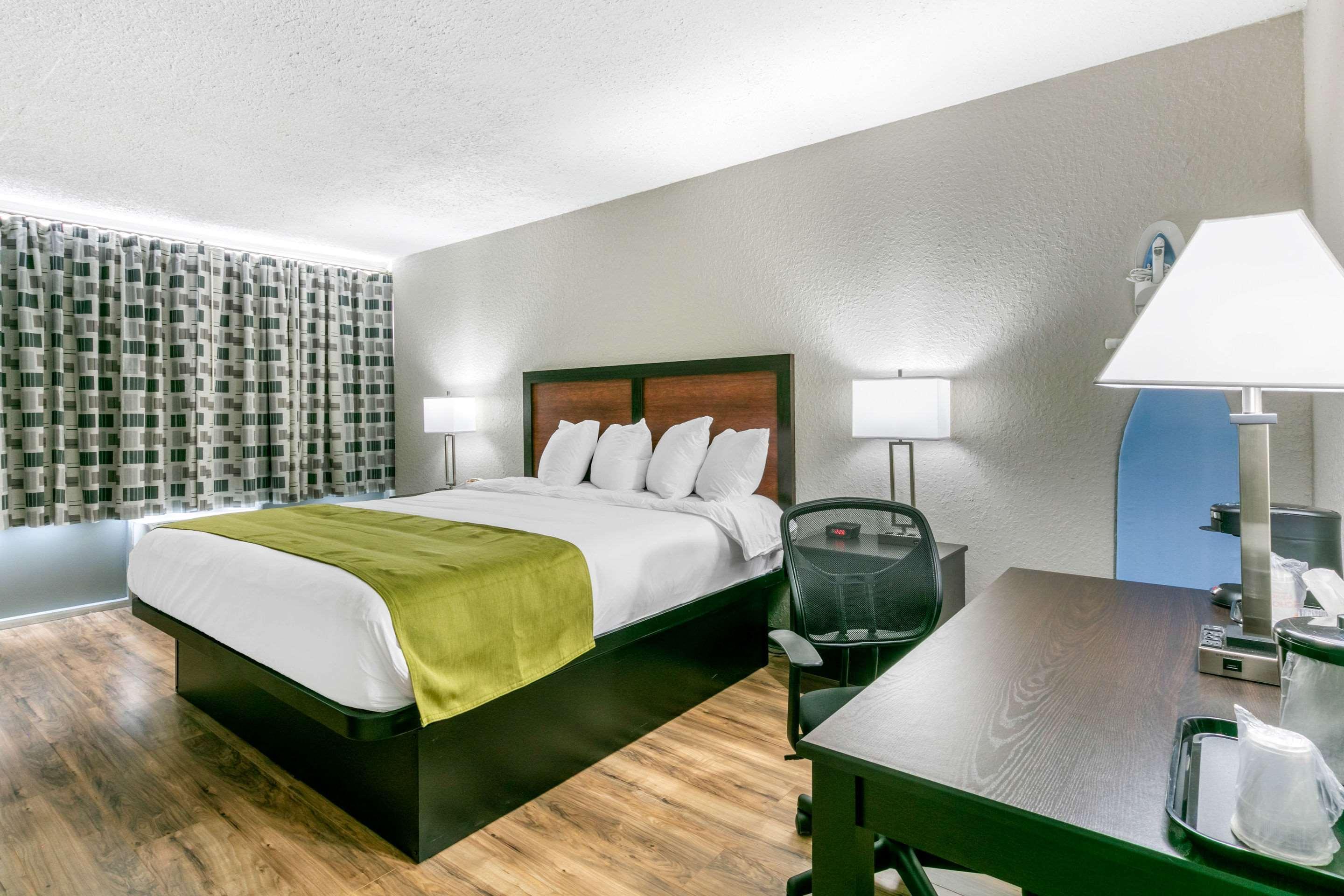 Rodeway Inn Kingston Springs Exteriör bild